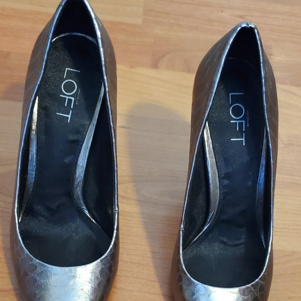 Loft Pumps - Picture 5 of 5